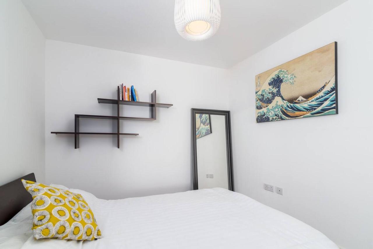 Joivy Lovely Studio Flat With Terrace In Southeast 伦敦 外观 照片